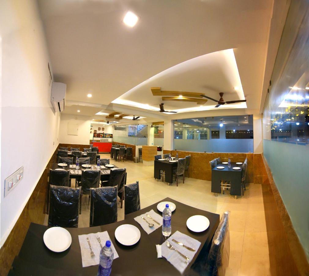 Gateway Airport Hotel Kannur Zewnętrze zdjęcie
