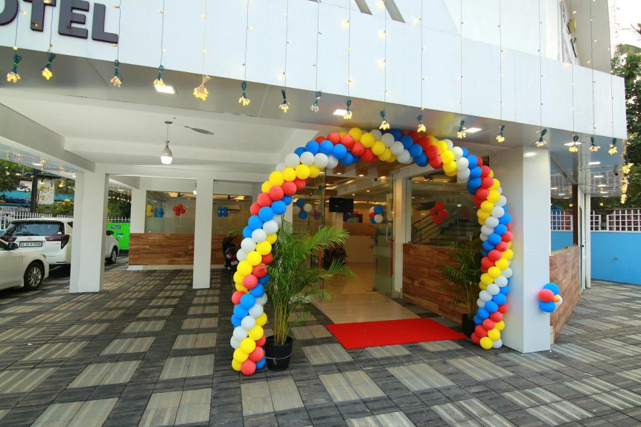 Gateway Airport Hotel Kannur Zewnętrze zdjęcie