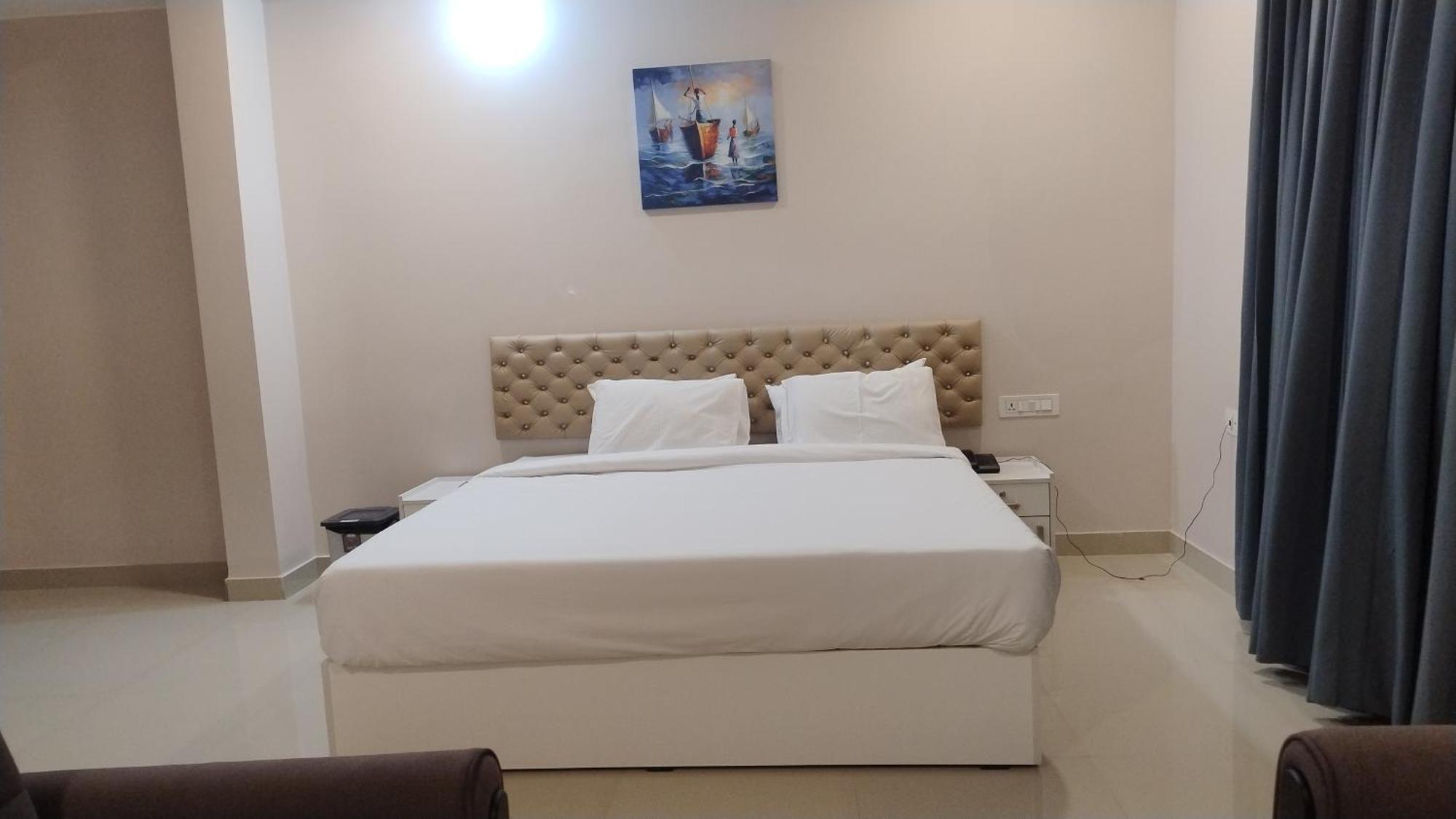 Gateway Airport Hotel Kannur Zewnętrze zdjęcie