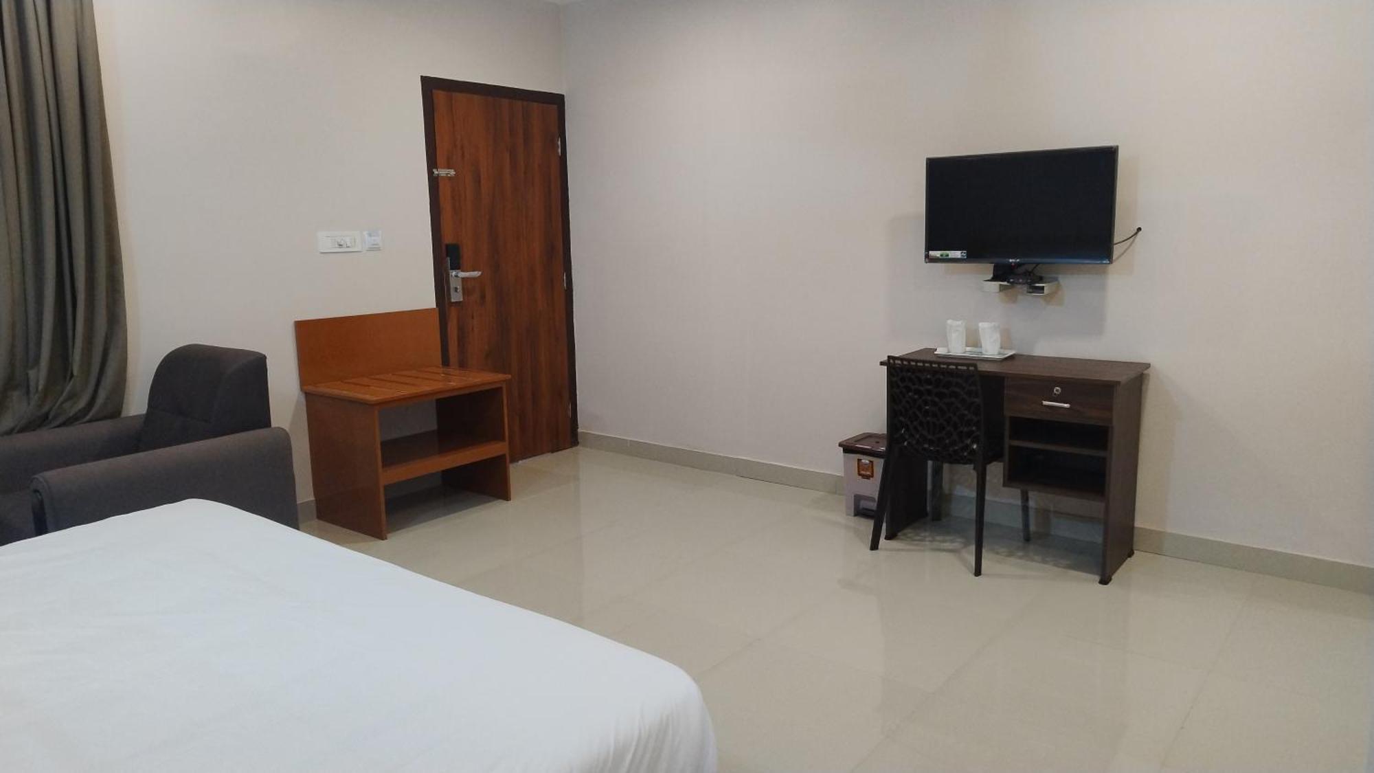 Gateway Airport Hotel Kannur Zewnętrze zdjęcie