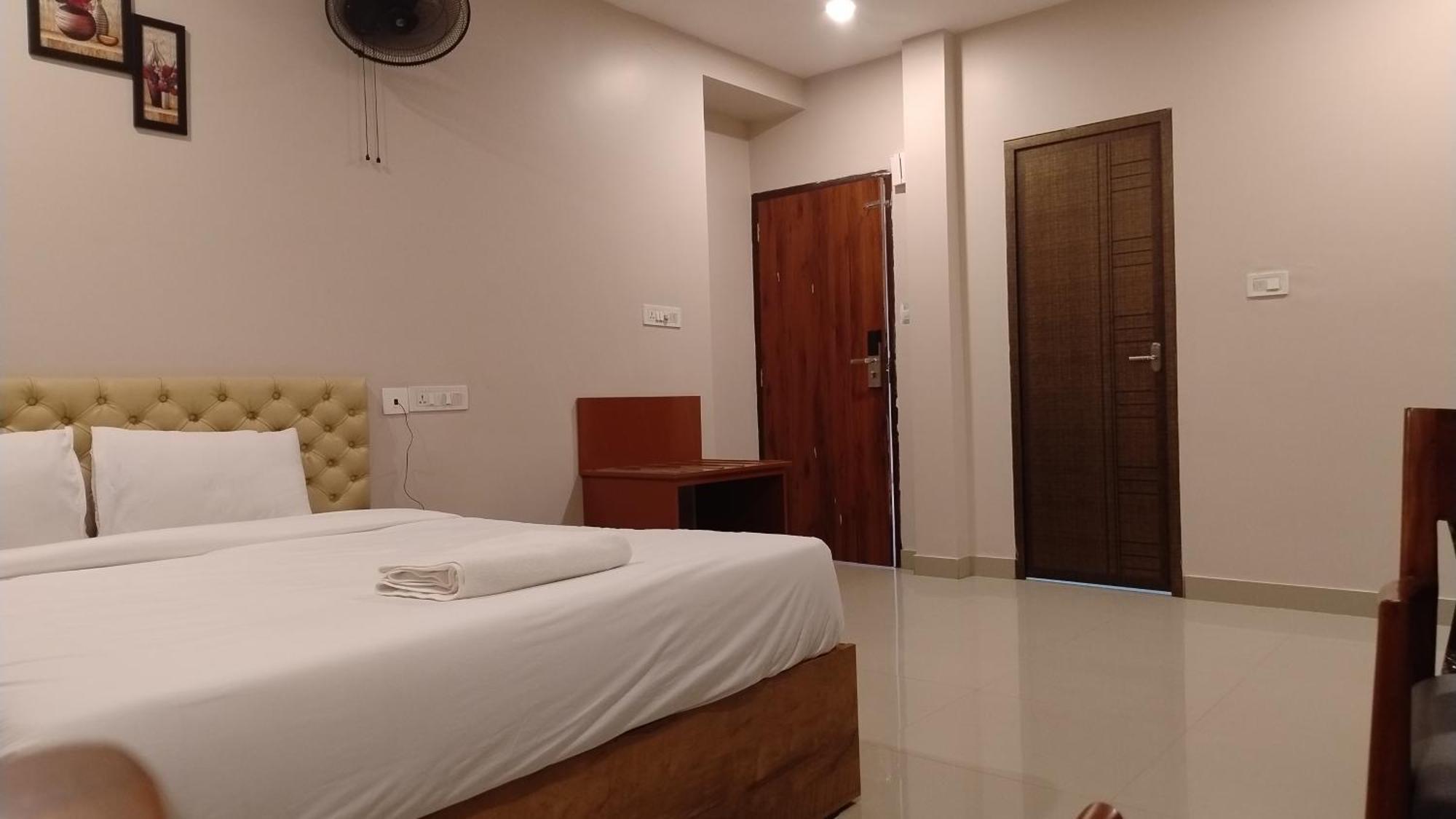 Gateway Airport Hotel Kannur Zewnętrze zdjęcie